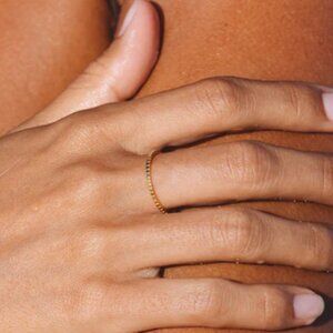 Atolea Thin Ring - size 8